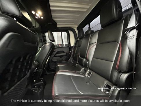 Used 2020 Jeep Gladiator Rubicon image 12