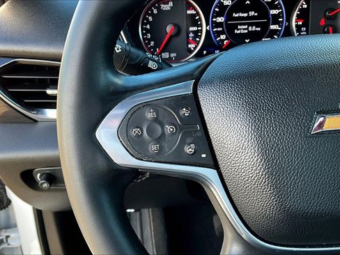 Used 2023 Chevrolet Traverse High Country image 12