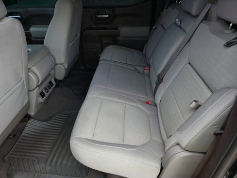 Used 2020 Chevrolet Silverado 1500 LT w/ Texas Edition image 26