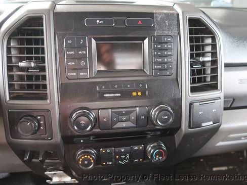 Used 2017 Ford F250 XL w/ Power Equipment Group AWD/4WD image 28