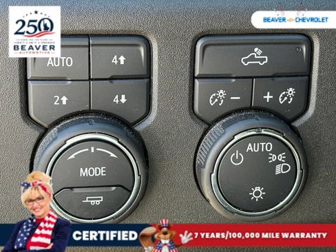 Used 2023 Chevrolet Silverado 1500 LT AWD/4WD image 31