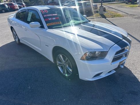 Used 2014 Dodge Charger R/T image 11