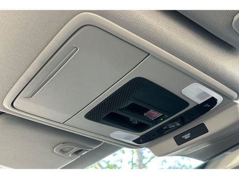 Used 2023 Honda Accord Touring image 23