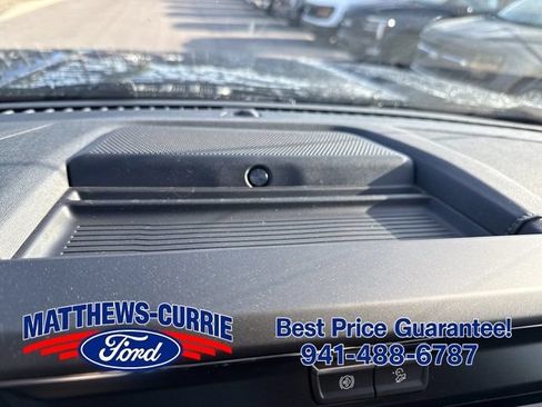 New 2026 Ford F250 Lariat w/ Black Appearance Package AWD/4WD image 19