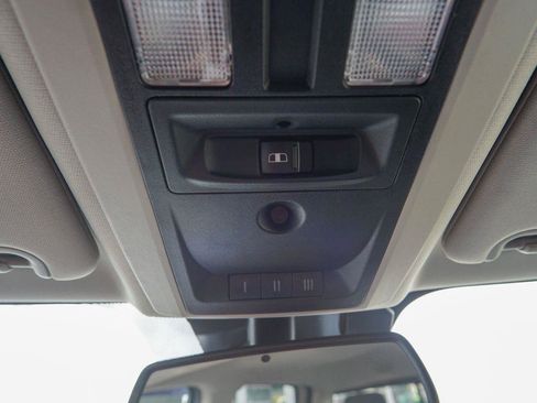 Used 2017 RAM 1500 Big Horn RWD image 25