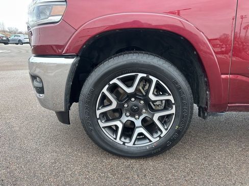 Used 2025 RAM 1500 Laramie image 16