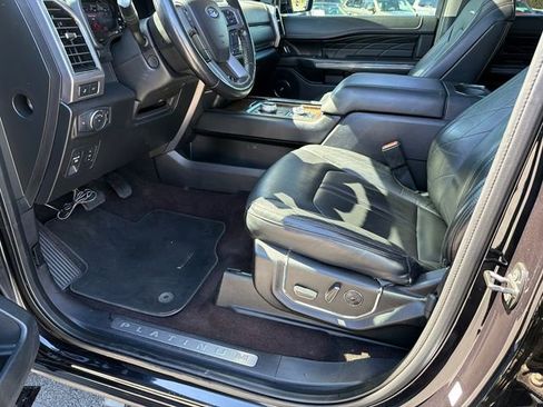 Used 2019 Ford Expedition Max Platinum image 9