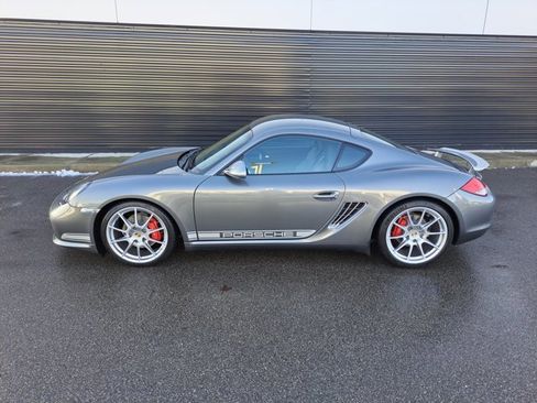 Used 2012 Porsche Cayman R image 2