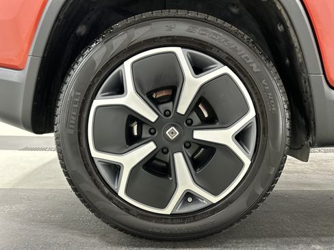 Used 2024 Rivian R1T Adventure AWD/4WD image 12