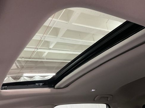 Certified 2024 Honda HR-V EX-L image 21