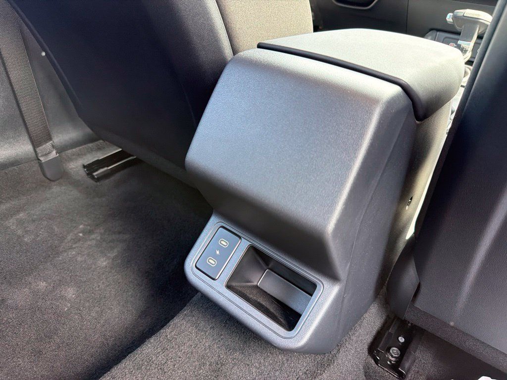 Used 2026 Kia K4 FWD image 23
