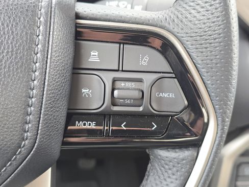 Used 2024 Toyota Tundra Limited image 18