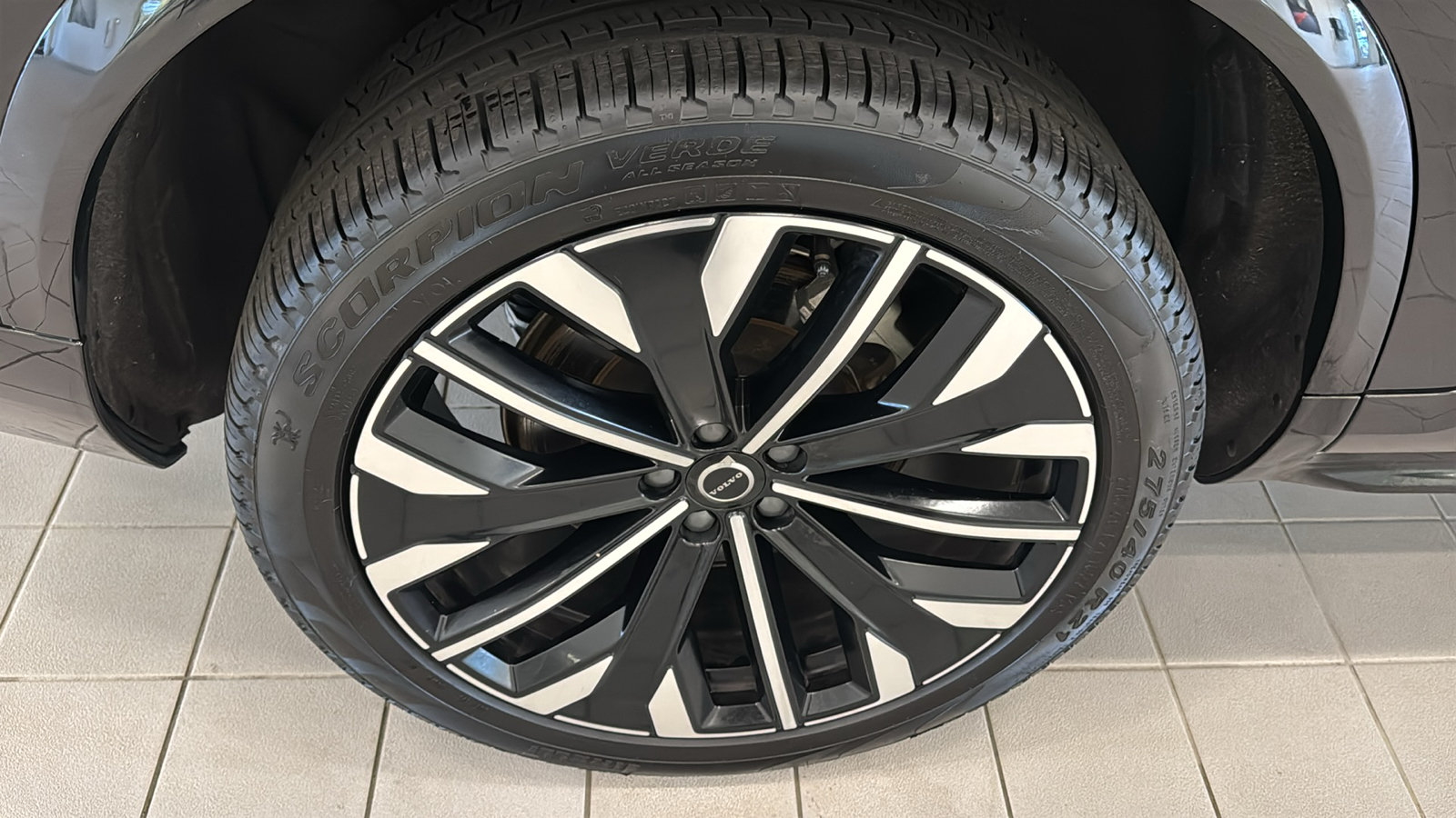 Used 2026 Volvo XC90 B6 Plus AWD/4WD image 32