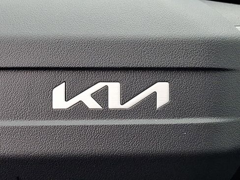 New 2026 Kia Sorento S image 20