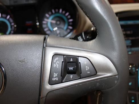 Used 2013 Buick LaCrosse Leather image 13