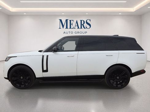 Used 2024 Land Rover Range Rover Long Wheelbase Autobiography AWD/4WD image 2