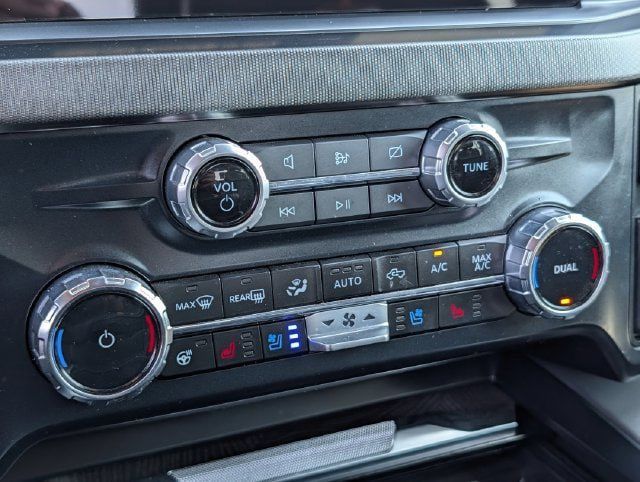 Used 2023 Ford F250 Platinum AWD/4WD image 17