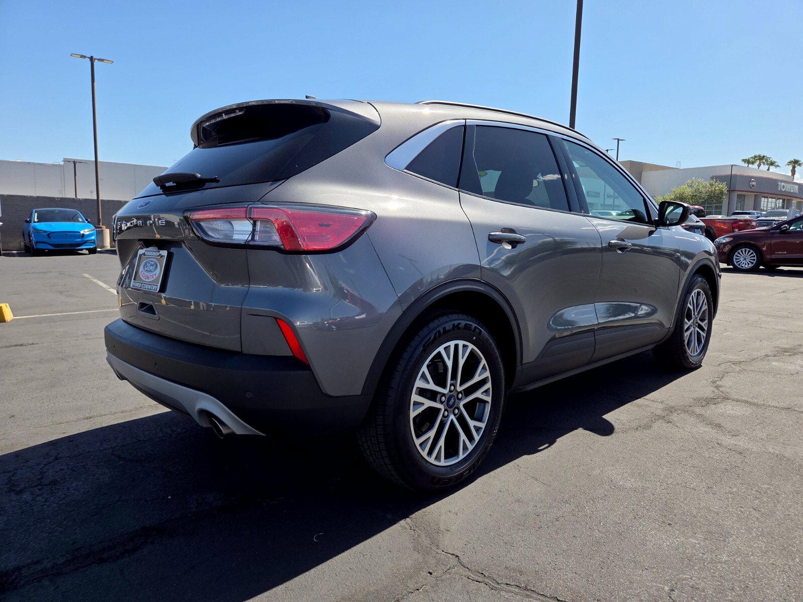 Certified 2022 Ford Escape SEL w/ Technology Package FWD image 6