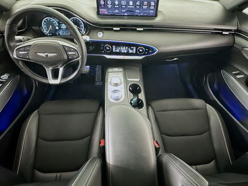 Used 2023 Genesis GV70 2.5T w/ Sport Prestige Package image 19