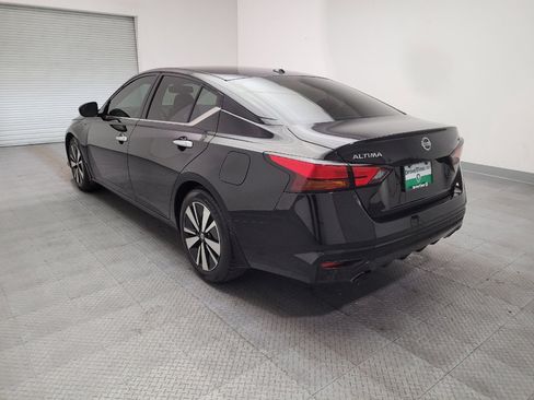 Used 2019 Nissan Altima 2.5 SV FWD image 5