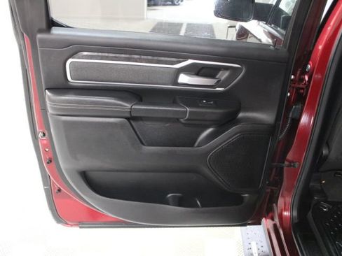 Used 2019 RAM 1500 Big Horn AWD/4WD image 18