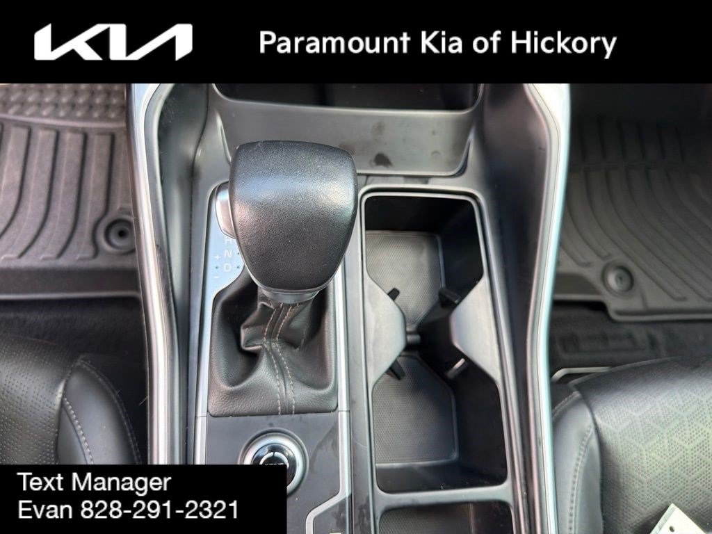 Used 2023 Kia Sorento S w/ Panoramic Sunroof Package FWD image 26