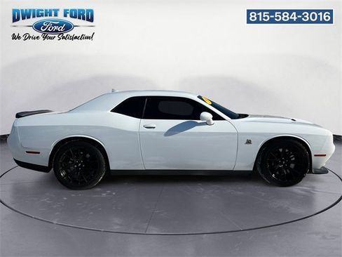 Used 2018 Dodge Challenger R/T Scat Pack w/ Dynamics Package image 6