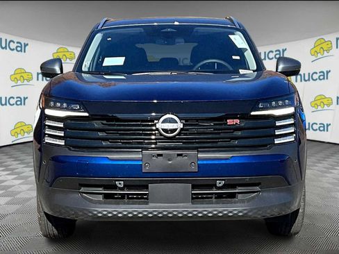 New 2025 Nissan Kicks SR image 2