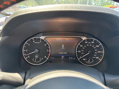 New 2026 Nissan Altima 2.5 SR FWD image 10