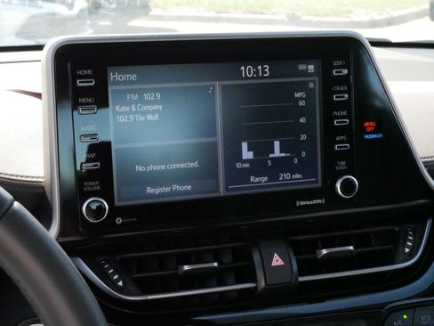 Used 2020 Toyota C-HR Limited image 22