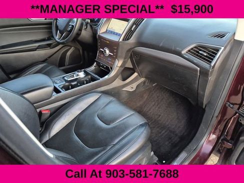 Used 2020 Ford Edge Titanium w/ Equipment Group 301A FWD image 15