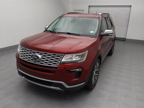 Used 2019 Ford Explorer Platinum image 15