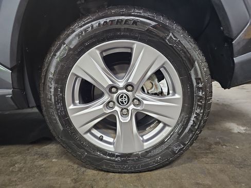 Used 2023 Toyota RAV4 XLE w/ Convenience Package FWD image 35