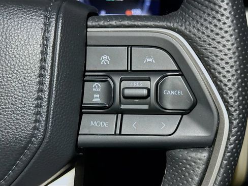 Used 2024 Toyota Tacoma TRD Sport w/ TRD Sport Upgrade Package AWD/4WD image 33