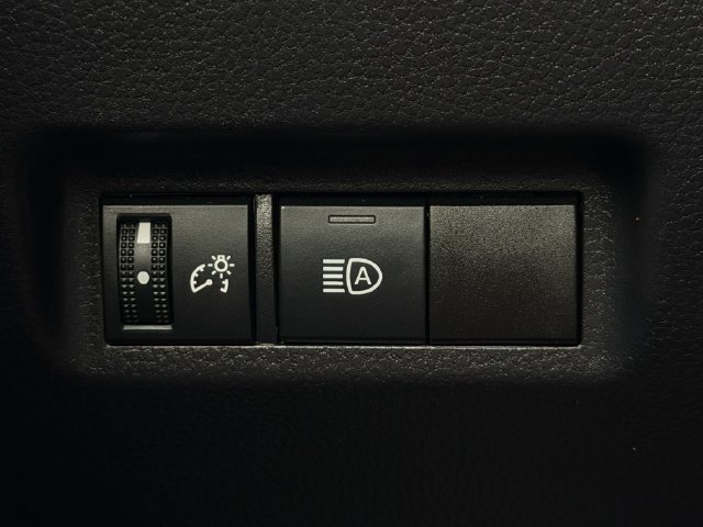 Certified 2025 Toyota RAV4 LE AWD/4WD image 21