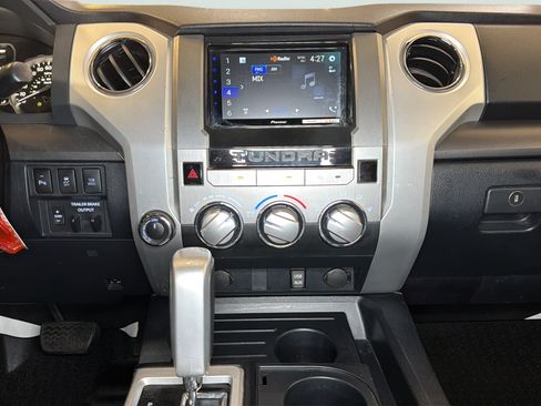 Used 2019 Toyota Tundra SR5 w/ TRD Off Road Package AWD/4WD image 15