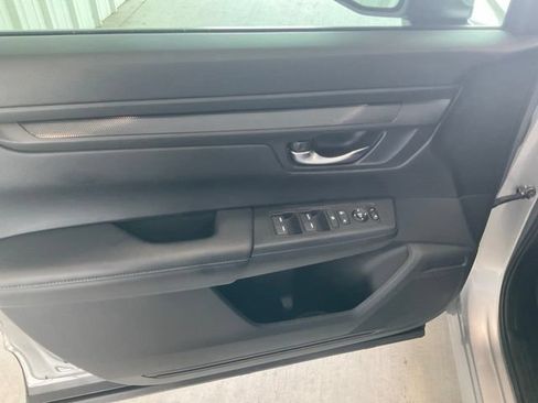 Certified 2024 Honda CR-V LX image 5