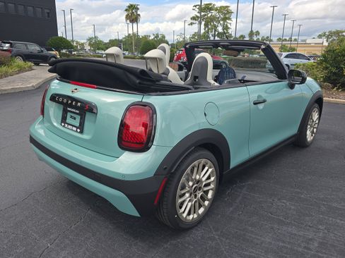 New 2026 MINI Cooper S image 4
