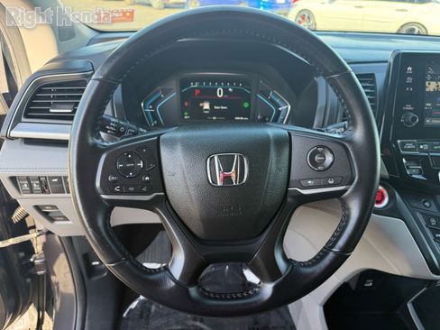 Used 2024 Honda Odyssey EX-L image 15