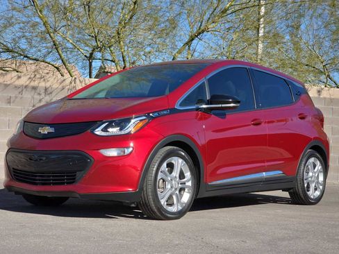 Used 2020 Chevrolet Bolt LT image 5