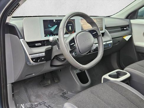 Used 2024 Hyundai Ioniq 5 SEL RWD image 9
