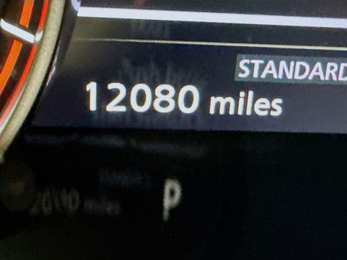 Used 2023 Nissan Rogue SV w/ SV Premium B Package image 19