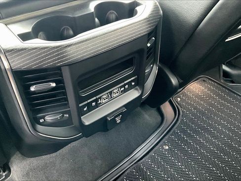 Used 2020 RAM 1500 Limited image 30