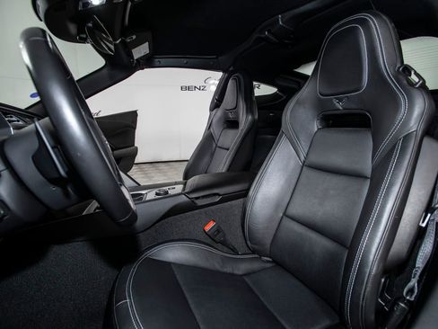 Used 2019 Chevrolet Corvette Z06 RWD image 15