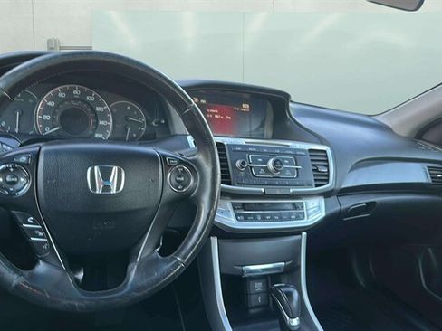 Used 2013 Honda Accord Sport image 8
