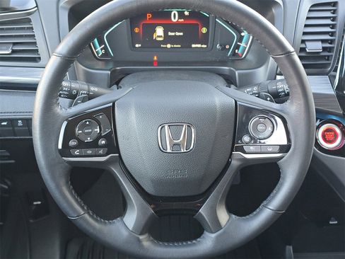 Used 2023 Honda Odyssey Elite image 19