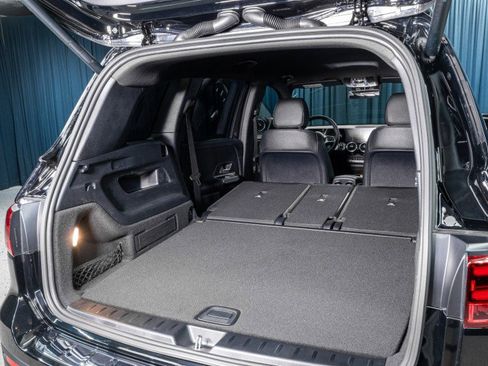 New 2025 Mercedes-Benz GLB 250 image 7