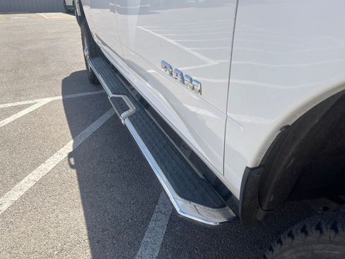 Used 2019 RAM 2500 Tradesman AWD/4WD image 11