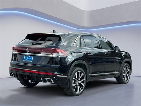 New 2026 Volkswagen Atlas Cross Sport SEL Premium R-Line image 4