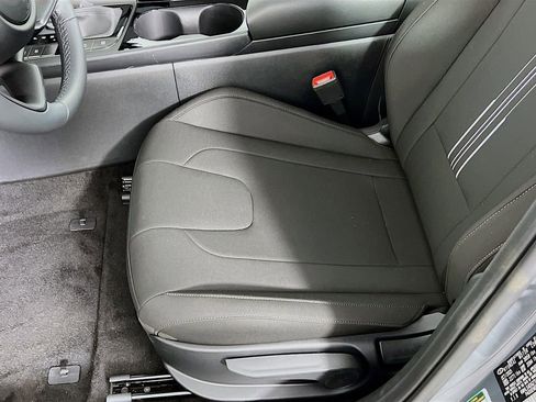 New 2026 Hyundai Elantra SEL Sport Premium FWD image 17